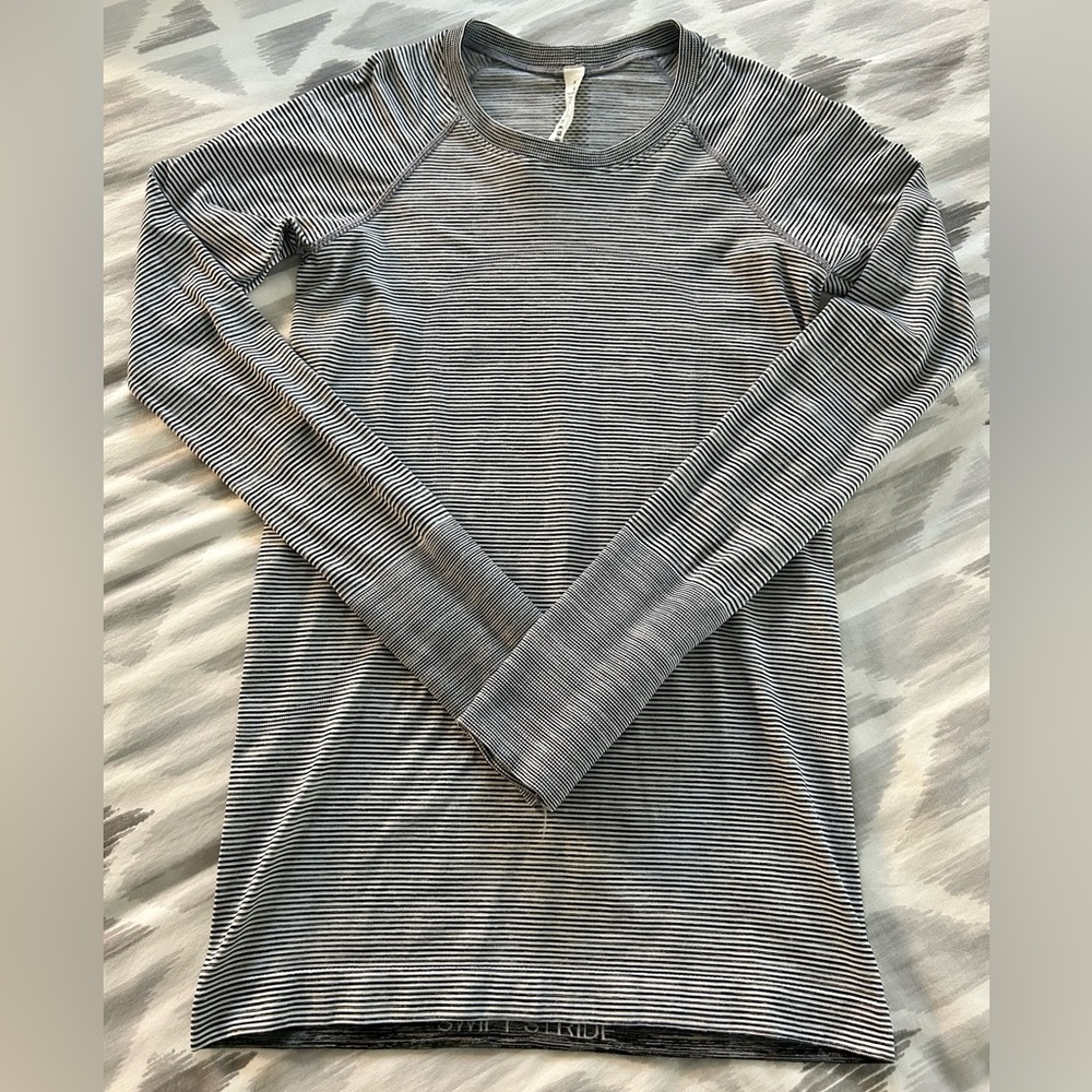 Lululemon Swiftly Tech Long Sleeve Shirt